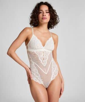 Posie String Body
